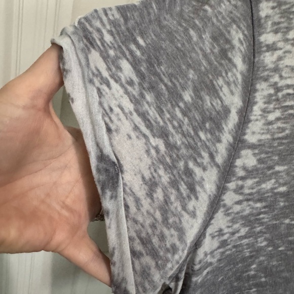 Oddpeople AC/DC Vintage Gray and Black Lightning Bolt Short Sleeve Tee - Picture 5 of 9